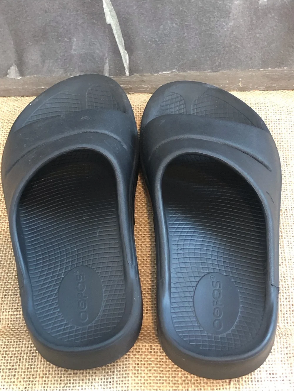 Oofos OOahh Slides sz 6